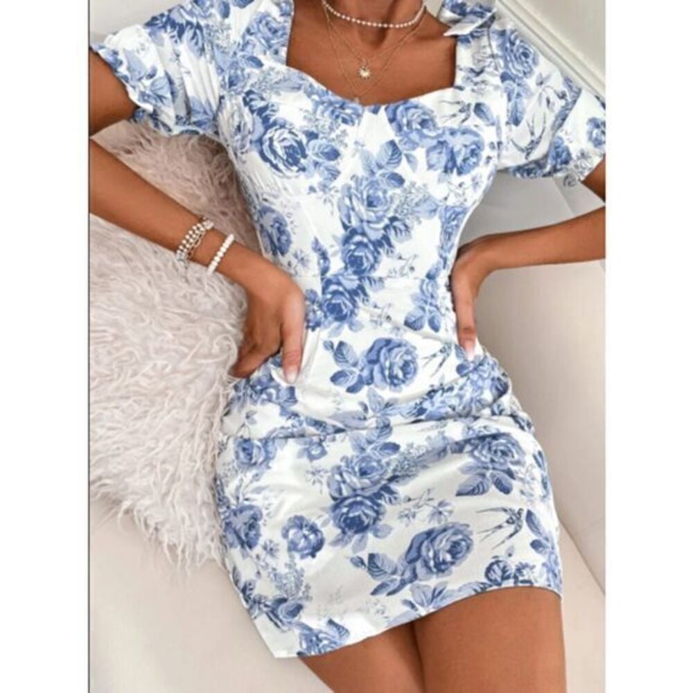White and Blue Floral Print Sweetheart Neck Cut Out Shirred Back Dress